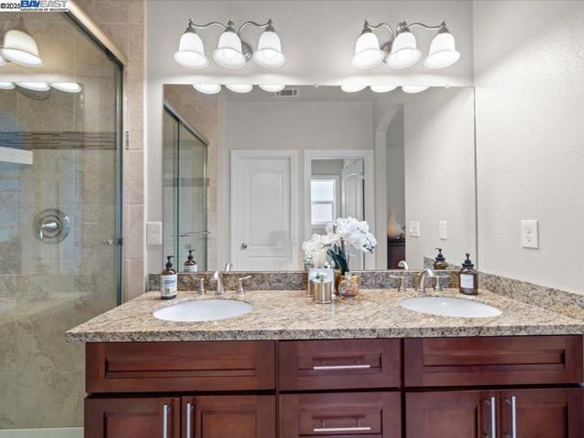 741 N N St, Livermore CA: https://media.crmls.org/mediaz/0c25d9fd-d689-46e5-a749-b073a0756b6b.jpg