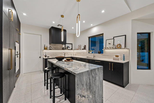 75465 Montecito Drive, Indian Wells CA: https://media.crmls.org/mediaz/0c27289a-08c7-4381-930b-7d713a58aa7c.jpg