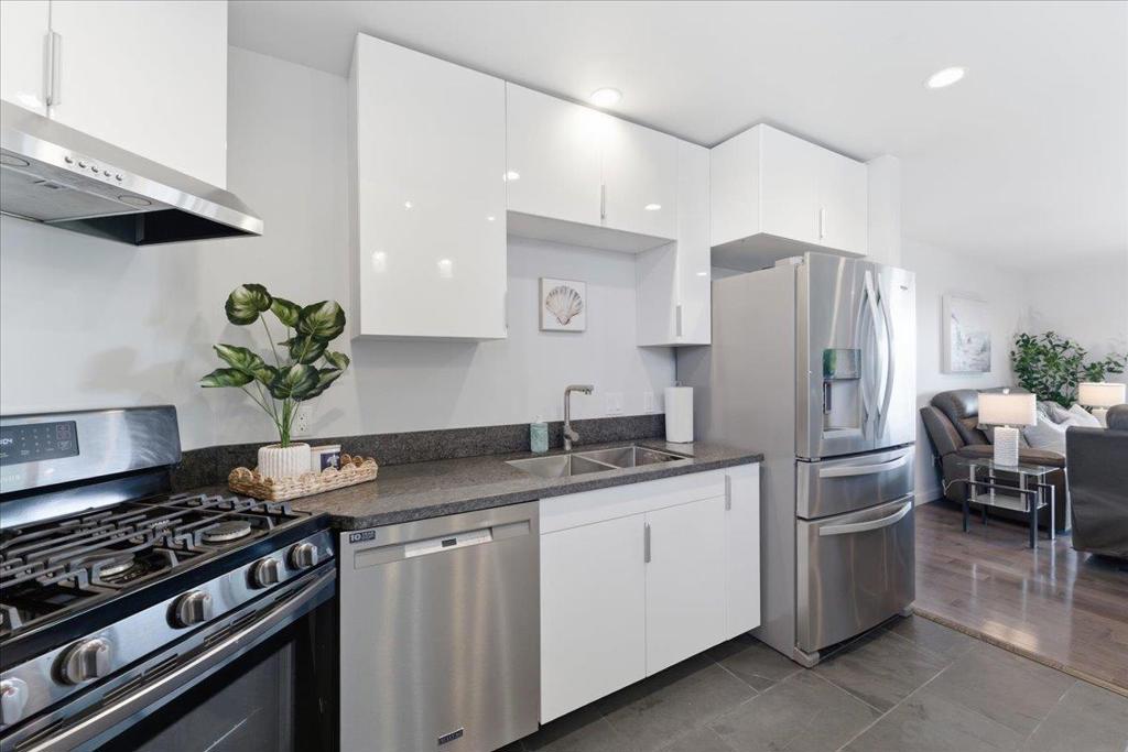 5447 Soledad Rd - photo 12