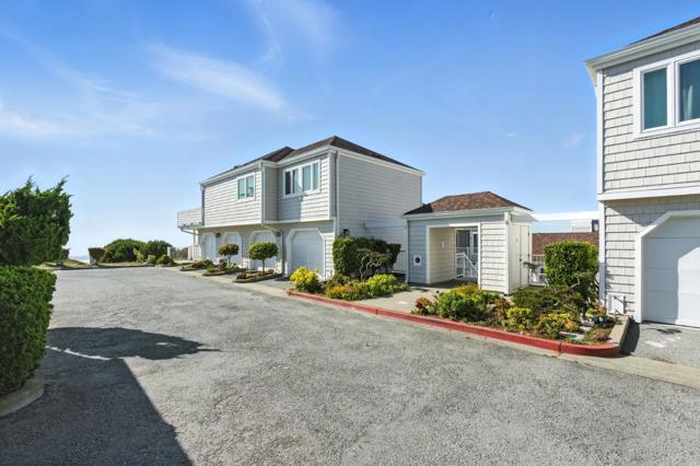 580 Pointe Pacific, Daly City CA: https://media.crmls.org/mediaz/0c2783c1-f7e9-4d78-a5d7-9920bf3c8707.jpg