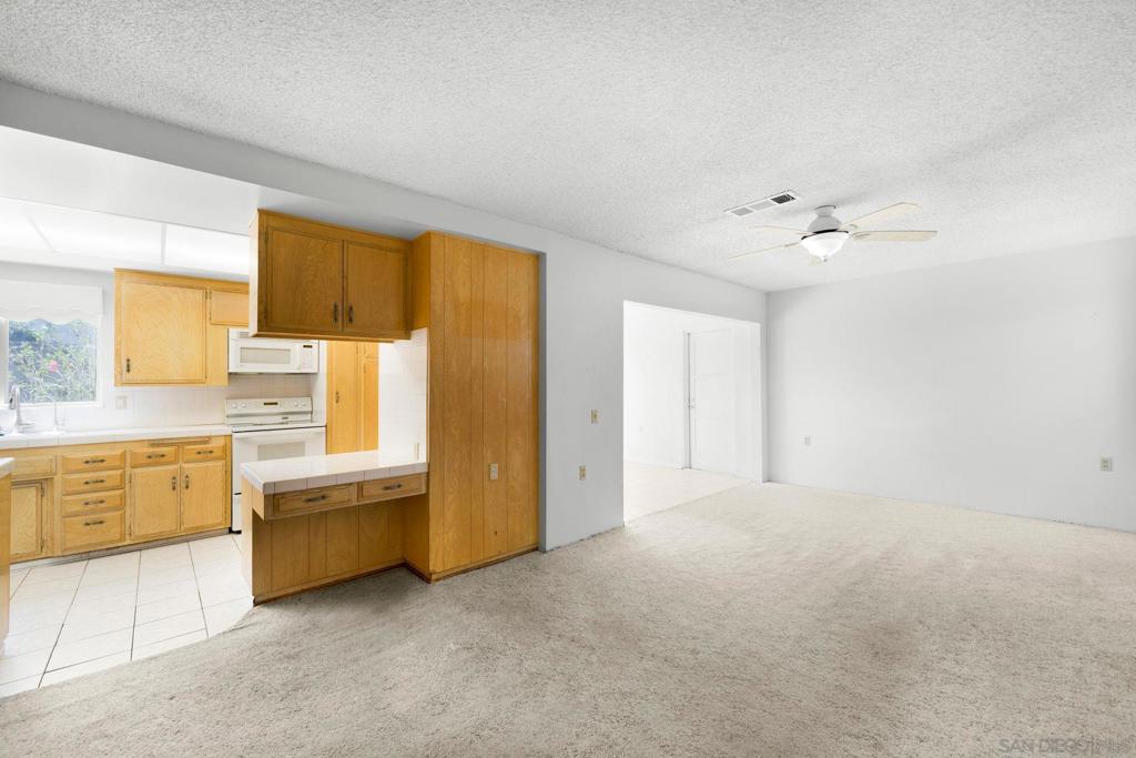 16371 Bernardo Oaks Dr - photo 20
