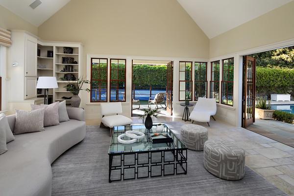 2 Carolina Lane, Atherton CA: https://media.crmls.org/mediaz/0c286a8e-69c9-47a6-9554-f4497752e110.jpg