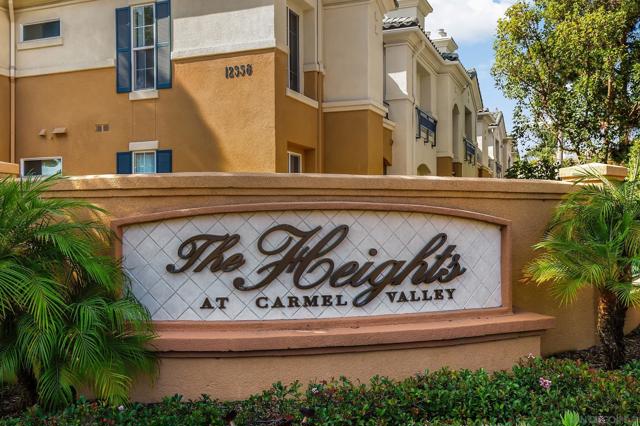 12364 Carmel Country Rd, San Diego CA: https://media.crmls.org/mediaz/0c28ea36-108e-45e6-b211-2c3afe04cdbc.jpg