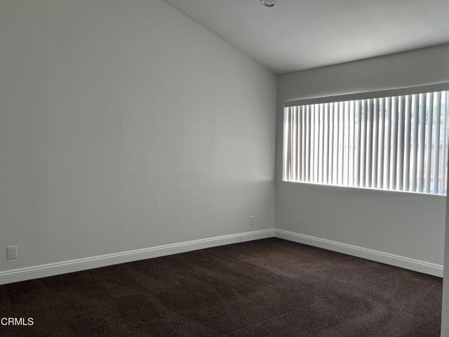 Detail Gallery Image 14 of 29 For 677 County Square Dr, Ventura,  CA 93003 - 2 Beds | 2/1 Baths