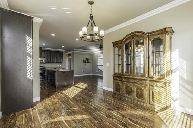 3660 Walnut Boulevard, Brentwood CA: https://media.crmls.org/mediaz/0c2ad08d-c6c6-4891-961d-b9bef8bb6fac.jpg