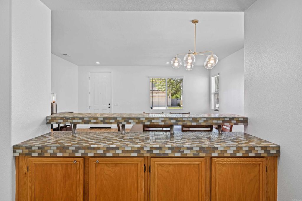 765 Avenida Abeja - photo 10