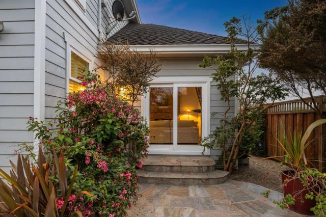 414 Belleville Boulevard, Half Moon Bay CA: https://media.crmls.org/mediaz/0c2bbff8-c51d-4524-8453-d022ed5ab3df.jpg