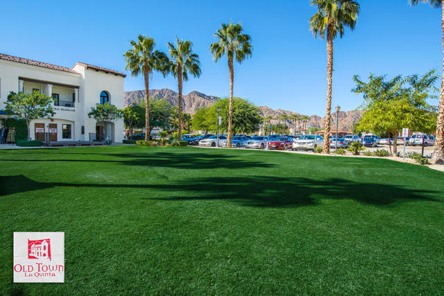 78270 Avenida Nuestra, La Quinta CA: https://media.crmls.org/mediaz/0c2c9f00-a371-4b42-af9f-4d333c0b7e56.jpg