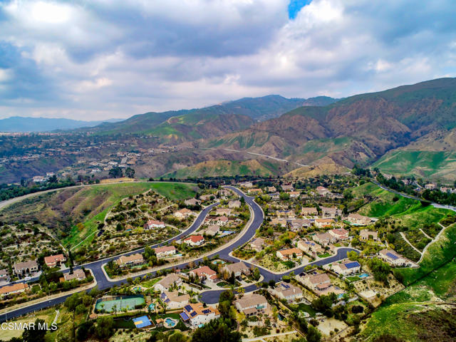 17900 Bull Canyon Road, Granada Hills CA: https://media.crmls.org/mediaz/0c2ce205-e884-40c7-a433-2d6c65f1d874.jpg