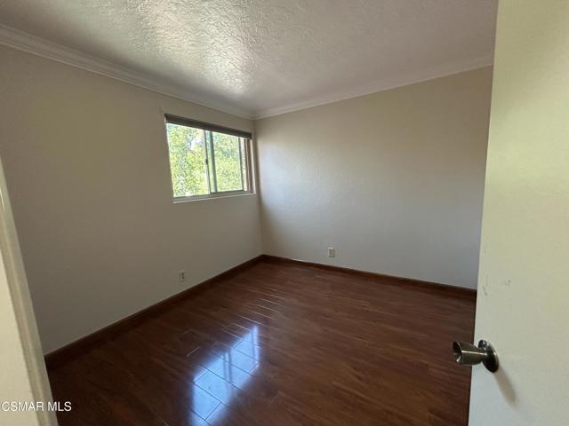 354 Via Colinas, Thousand Oaks CA: https://media.crmls.org/mediaz/0c2fbd4e-6d87-4f1f-baad-605da74c2474.jpg
