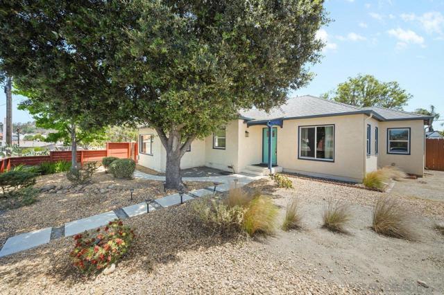 8787 Washington Avenue, La Mesa CA: https://media.crmls.org/mediaz/0c30398f-b3f9-4c36-b416-874de27e033b.jpg