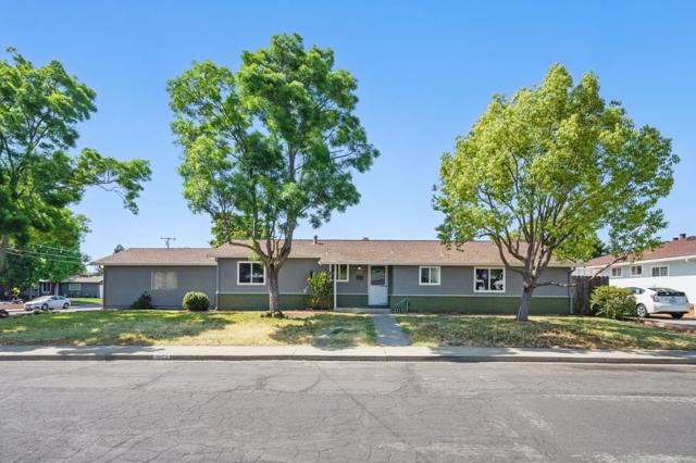1693 Greentree Drive, Concord CA: https://media.crmls.org/mediaz/0c30a61a-2e16-4743-93f1-4ac8ec604031.jpg
