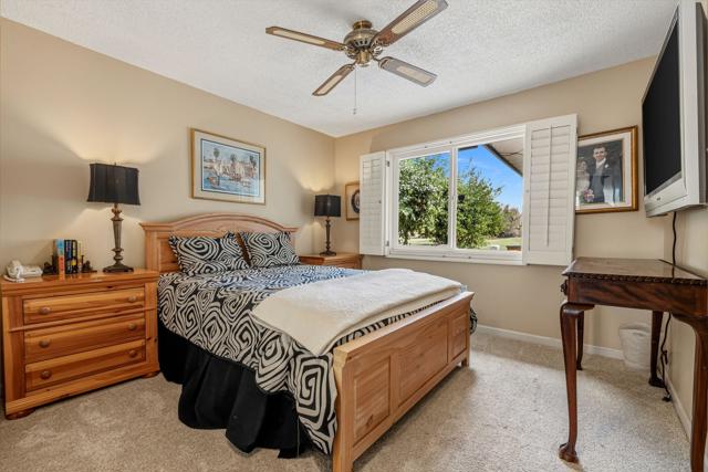 77235 Minnesota Avenue, Palm Desert CA: https://media.crmls.org/mediaz/0c3158a5-941e-4044-a9f9-55e9cc3d0893.jpg