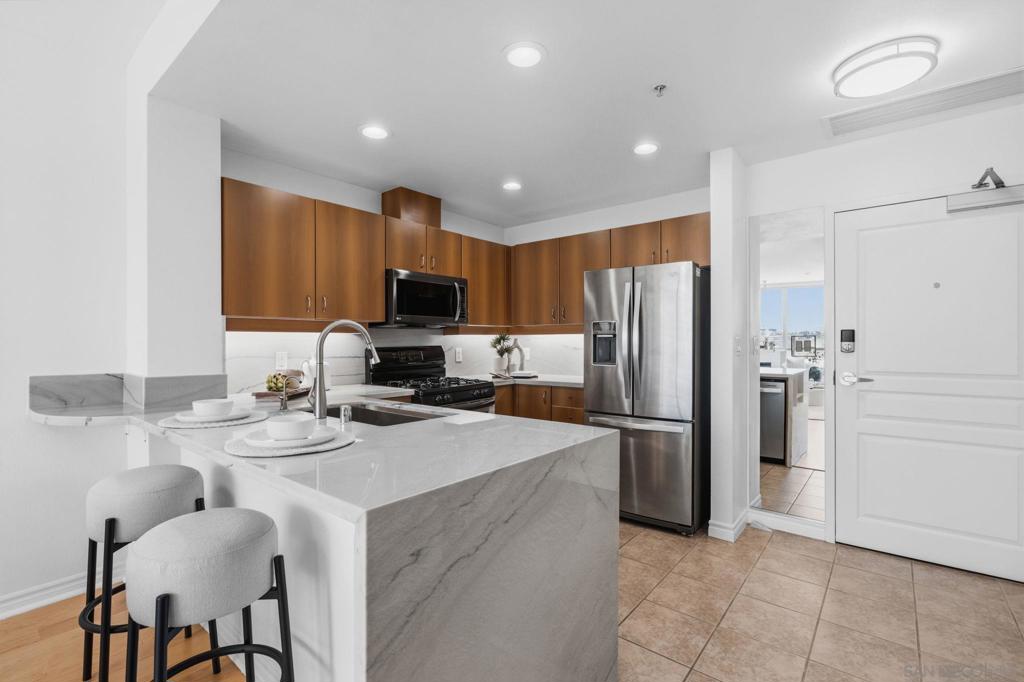 300 Beech St - photo 9