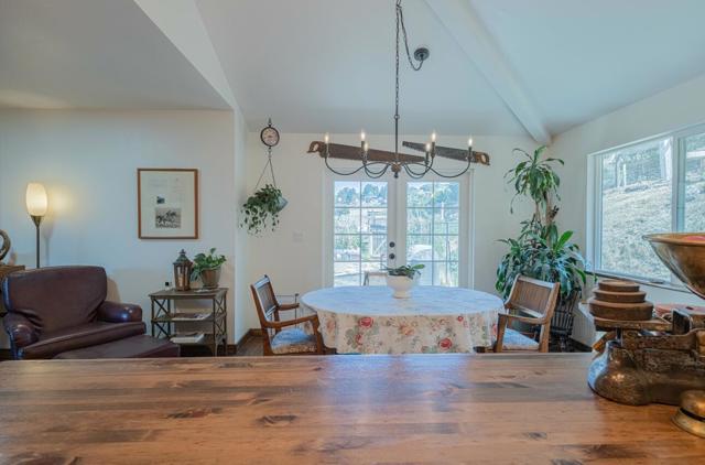 9180 Coker Road, Salinas CA: https://media.crmls.org/mediaz/0c323021-d4fe-4e7f-b488-a8fd05949f9d.jpg