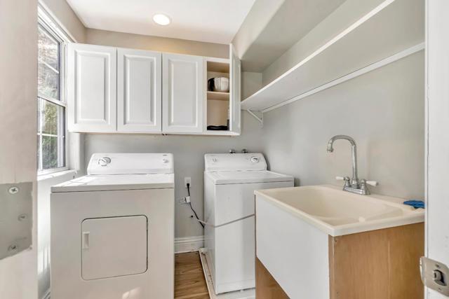 3848 Mariposa Drive, Clearlake CA: https://media.crmls.org/mediaz/0c32e08a-c7b1-4ae3-b6a6-f9fac8c76e25.jpg