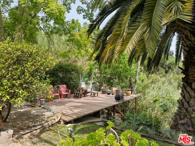 955 W Avenue 37, Los Angeles CA: https://media.crmls.org/mediaz/0c344800-311d-47df-989a-4da65a555645.jpg