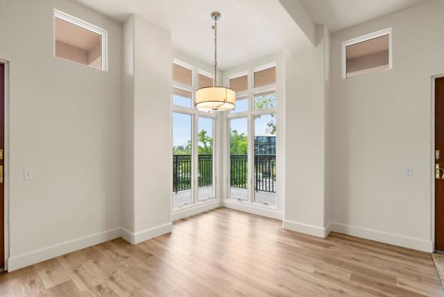 200 Sheridan Avenue, Palo Alto CA: https://media.crmls.org/mediaz/0c3580c5-6a45-4b52-be8d-86942a8913db.jpg