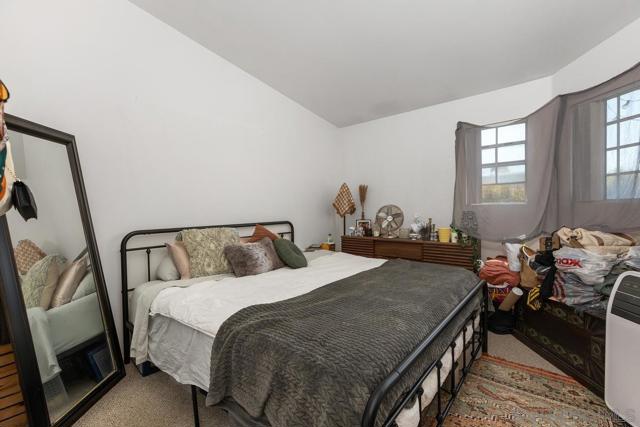 972 8 Sapphire St, San Diego CA: https://media.crmls.org/mediaz/0c36d51c-ae08-4247-92a7-c1b58afed081.jpg