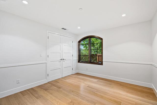 1683 Dalehurst Avenue, Los Altos CA: https://media.crmls.org/mediaz/0c373e0e-7a7f-455a-a49a-ce72610e56b1.jpg
