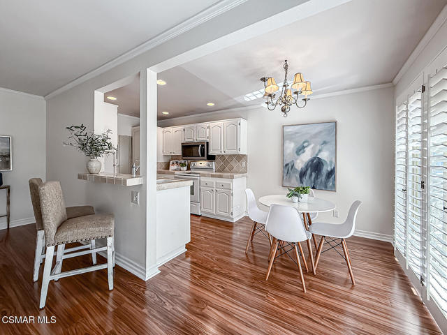 1167 Kirkford Way, Westlake Village CA: https://media.crmls.org/mediaz/0c3746fd-9e39-4d48-b685-fb8355314bbe.jpg