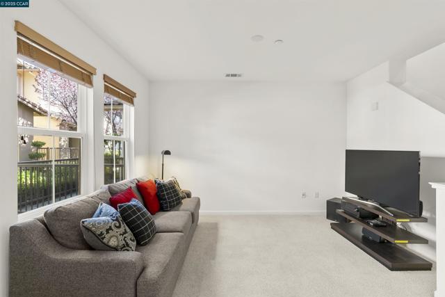 113 Carmel St, San Pablo CA: https://media.crmls.org/mediaz/0c378d1a-0745-4438-9f16-c99ba2bfd6fb.jpg