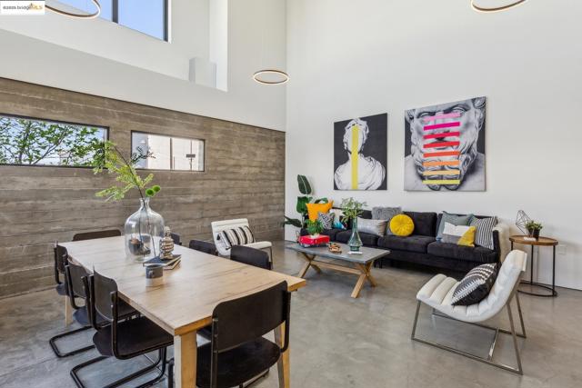 809 Folger Ave, Berkeley CA: https://media.crmls.org/mediaz/0c37a0d9-3bdc-4ab5-8a2f-cb5322e041ec.jpg