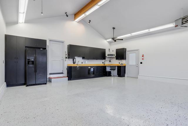 Image 27 of 40 For 989 Coeur D Alene Way