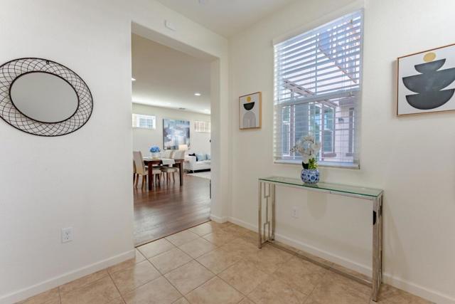 1091 S Shields Avenue, Mountain House CA: https://media.crmls.org/mediaz/0c38b674-0320-4b60-800f-fe07800396ce.jpg