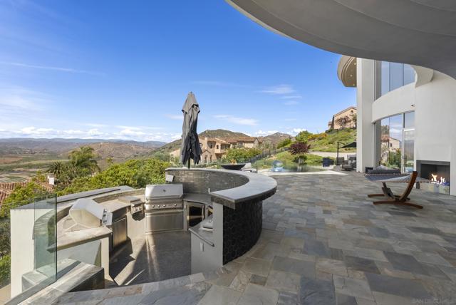 Image 37 of 44 For 13220 Highlands Ranch Rd