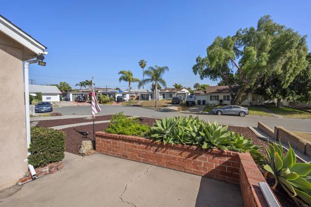 Detail Gallery Image 4 of 35 For 127 Roosevelt St, Chula Vista,  CA 91910 - 3 Beds | 1 Baths