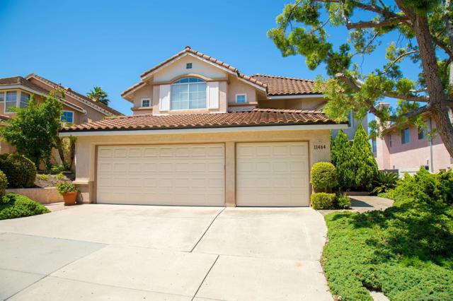 11464 Alborada, San Diego CA: https://media.crmls.org/mediaz/0c3c7cb1-a198-4080-ac6f-085b6ba86510.jpg