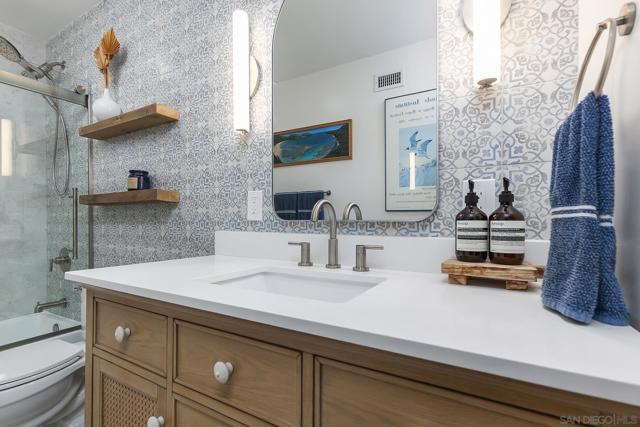3581 Mount Abbey Ave, San Diego CA: https://media.crmls.org/mediaz/0c3cd2d5-0b99-4a8c-9a3b-5d006bfd9342.jpg