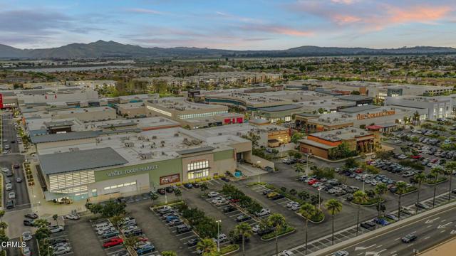 2810 Wagon Wheel Road, Oxnard CA: https://media.crmls.org/mediaz/0c3d1194-09ed-462b-a70d-96b492964915.jpg