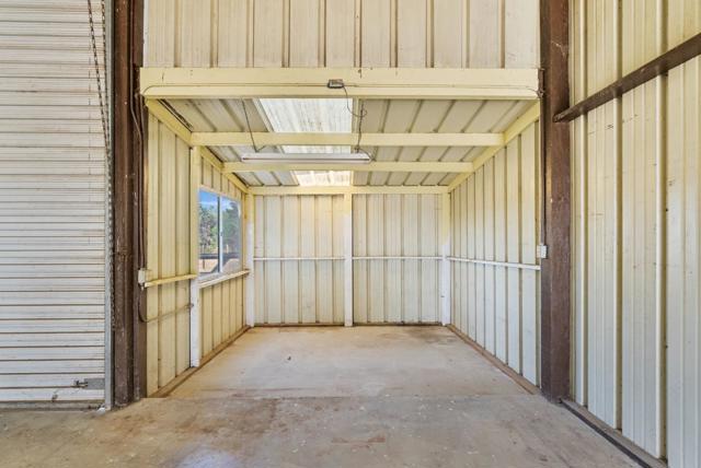 220 Holliday Drive, Hollister CA: https://media.crmls.org/mediaz/0c3d66c7-fca4-4d9a-a646-0cca04ae2428.jpg