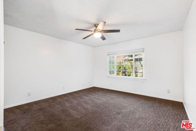 2324 Louella Avenue, Venice CA: https://media.crmls.org/mediaz/0c3da472-aee9-43e5-9275-2cca07f4279f.jpg
