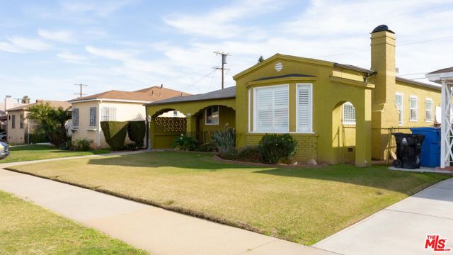 2056 W 94Th St, Los Angeles, CA 90047