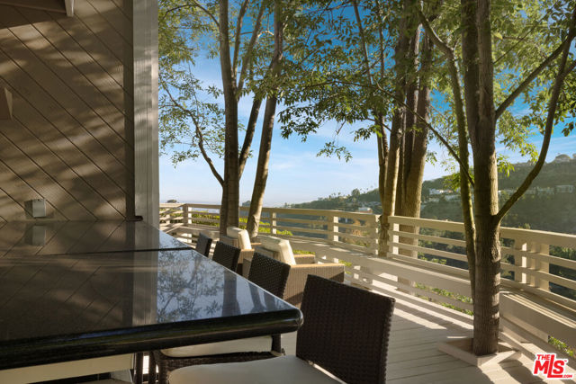 2753 Nichols Canyon Road, Los Angeles CA: https://media.crmls.org/mediaz/0c3dec5e-2f77-41e4-8b53-5f88774b72b0.jpg