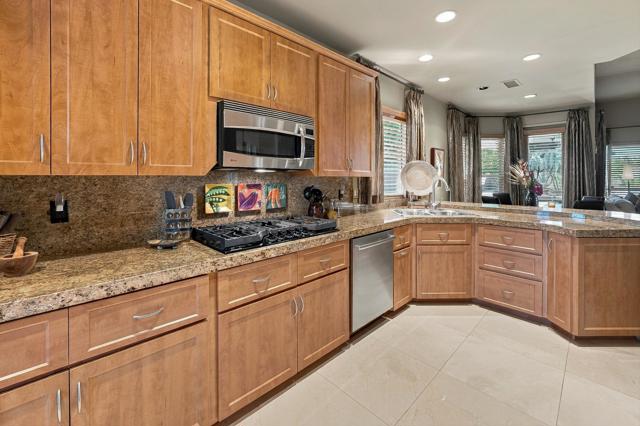41775 Harrison Drive, Palm Desert, CA 92211