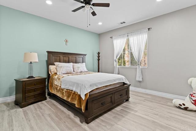 Detail Gallery Image 45 of 56 For 35965 Darcy Pl, Murrieta,  CA 92562 - 5 Beds | 3 Baths