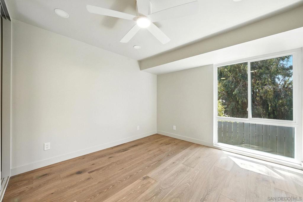 MLS #250043080SD image #24