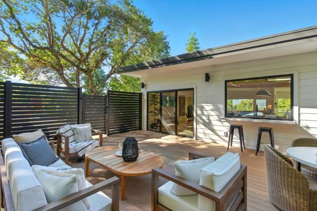 633 Manzanita Avenue, Corte Madera CA: https://media.crmls.org/mediaz/0c44841b-052e-4011-8a98-241edd02703c.jpg