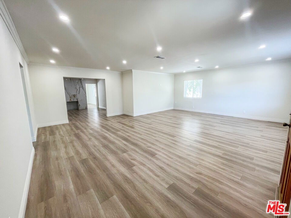 MLS #26855385 image #2