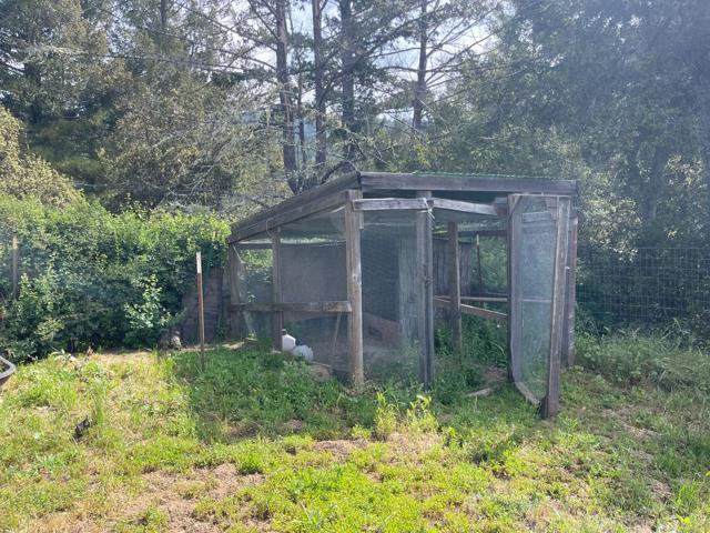450 Hawk Ridge Road, Boulder Creek CA: https://media.crmls.org/mediaz/0c48f0ed-78b5-4961-ae91-2f922bb4d8c2.jpg