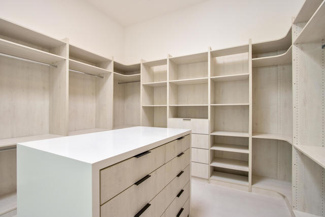 Image 35 of 60 For 1 Makena Lane