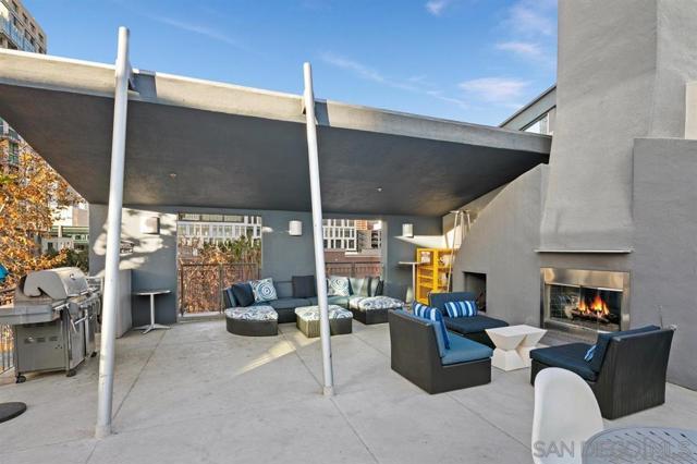 101 Market St., San Diego CA: https://media.crmls.org/mediaz/0c4a392c-0872-42f8-9e81-9ad63a317734.jpg