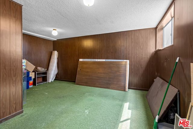 3329 Keystone Avenue, Los Angeles CA: https://media.crmls.org/mediaz/0c4b4f71-e4f4-4aa9-971d-58e2a0a17b78.jpg