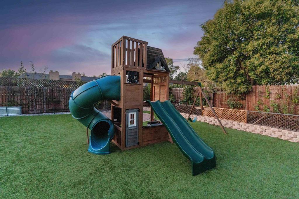 MLS #250041516SD image #26