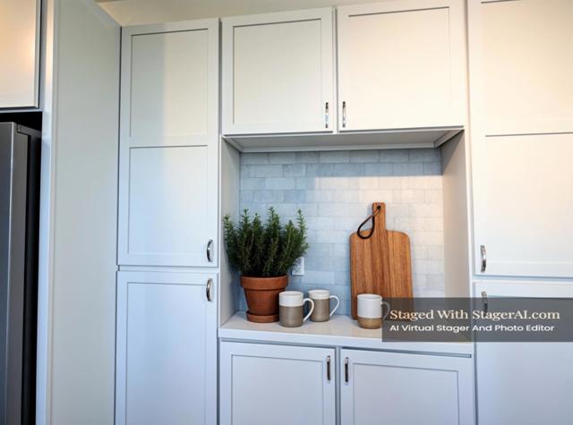 1416 11 Street, Oakland CA: https://media.crmls.org/mediaz/0c4c3f99-0d9f-4528-a36a-b409b171d775.jpg