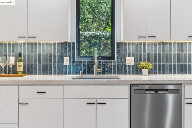 737 61st St, Oakland CA: https://media.crmls.org/mediaz/0c4c7d2e-ffe9-4acc-9dce-f444b5ec9f5e.jpg